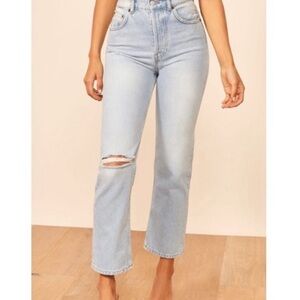 Reformation Cynthia High Rise Straight Cropped Jeans in Light Wash, size 27”